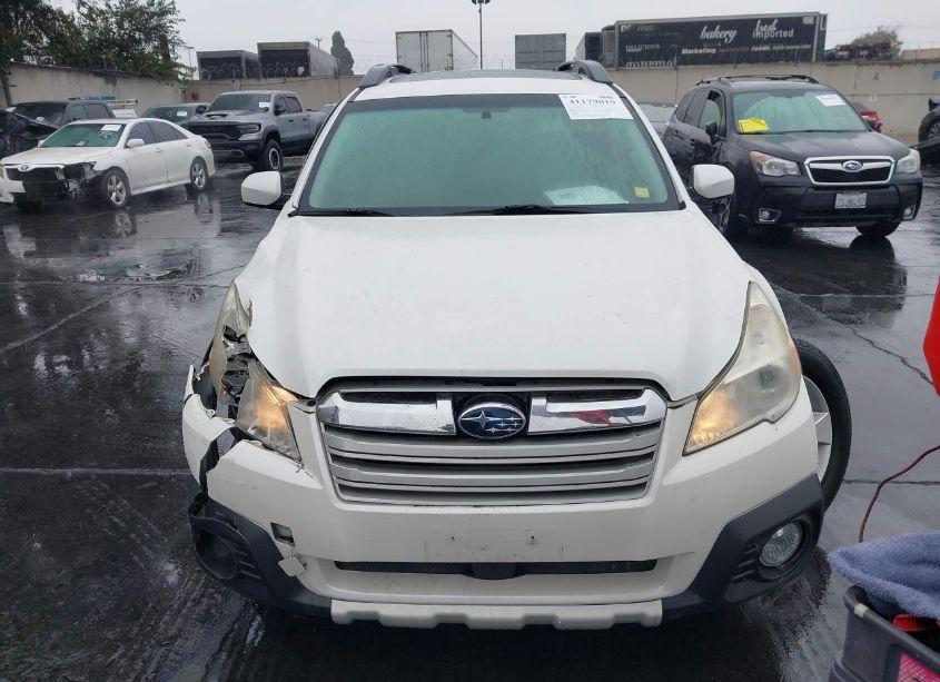Photo 13 of 2014 Subaru Outback 2.5I LIMITED (VIN 4S4BRBNC8E3295508)