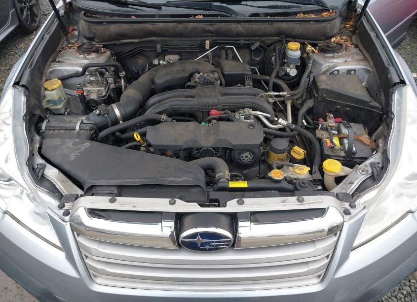 Photo 10 of 2014 Subaru Outback 2.5I LIMITED (VIN 4S4BRBNC9E3249170)
