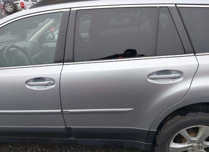 Photo 15 of 2014 Subaru Outback 2.5I LIMITED (VIN 4S4BRBNC9E3249170)