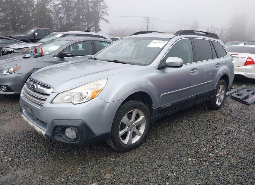 Photo 2 of 2014 Subaru Outback 2.5I LIMITED (VIN 4S4BRBNC9E3249170)