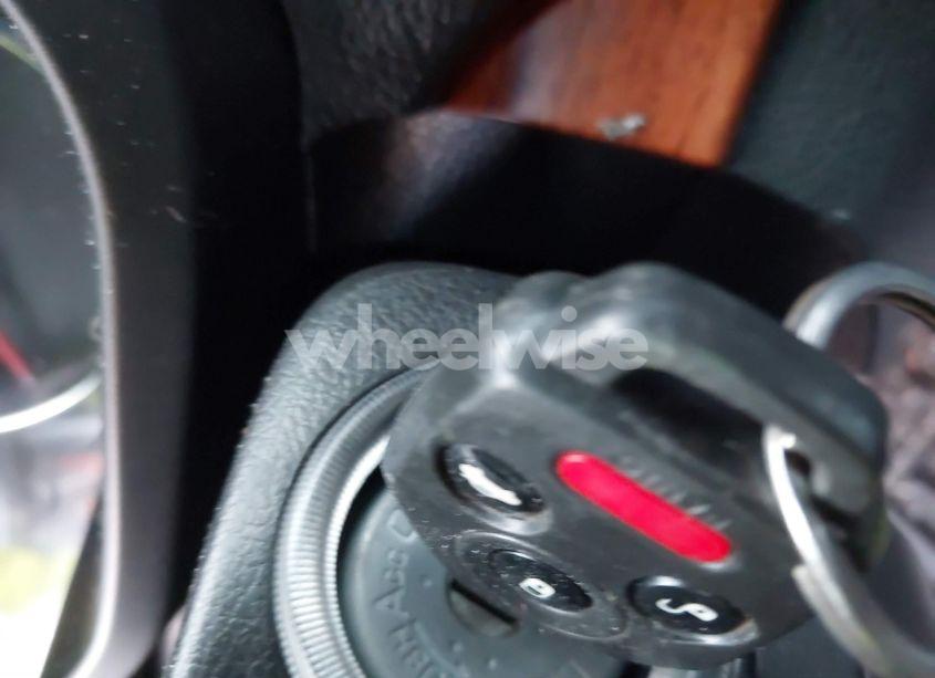 Photo 11 of 2013 Subaru Outback 2.5I LIMITED (VIN 4S4BRBPC8D3230573)