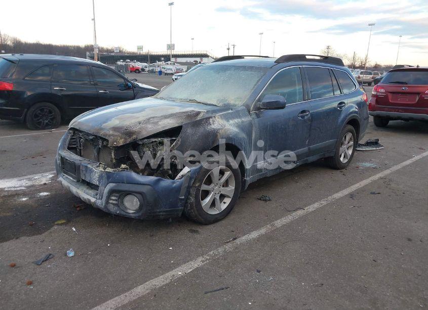 Photo 2 of 2013 Subaru Outback 2.5I LIMITED (VIN 4S4BRBPC8D3230573)