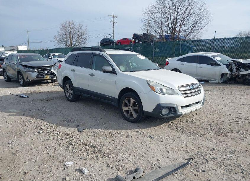 2013 Subaru Outback 2.5I LIMITED (VIN 4S4BRBSC0D3219946) main photo
