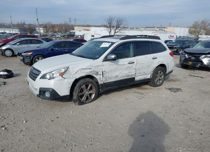 Photo 6 of 2013 Subaru Outback 2.5I LIMITED (VIN 4S4BRBSC0D3219946)