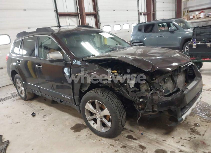 2013 Subaru Outback 2.5I LIMITED (VIN 4S4BRBSC0D3239940) main photo