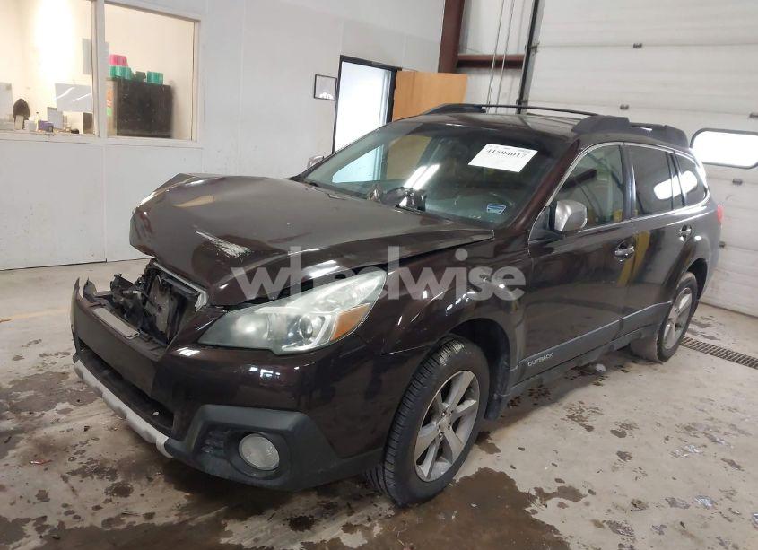 Photo 2 of 2013 Subaru Outback 2.5I LIMITED (VIN 4S4BRBSC0D3239940)