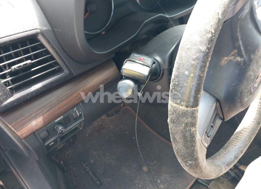 Photo 11 of 2013 Subaru Outback 2.5I LIMITED (VIN 4S4BRBSC1D3311325)