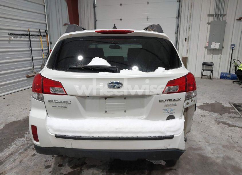 Photo 17 of 2013 Subaru Outback 2.5I LIMITED (VIN 4S4BRBSC5D3302742)