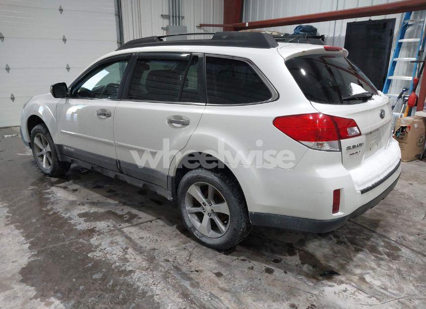 Photo 3 of 2013 Subaru Outback 2.5I LIMITED (VIN 4S4BRBSC5D3302742)