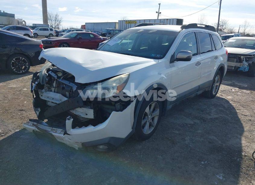 Photo 2 of 2013 Subaru Outback 2.5I LIMITED (VIN 4S4BRBSC9D3278980)