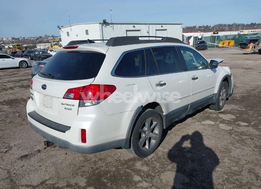 Photo 4 of 2013 Subaru Outback 2.5I LIMITED (VIN 4S4BRBSC9D3278980)