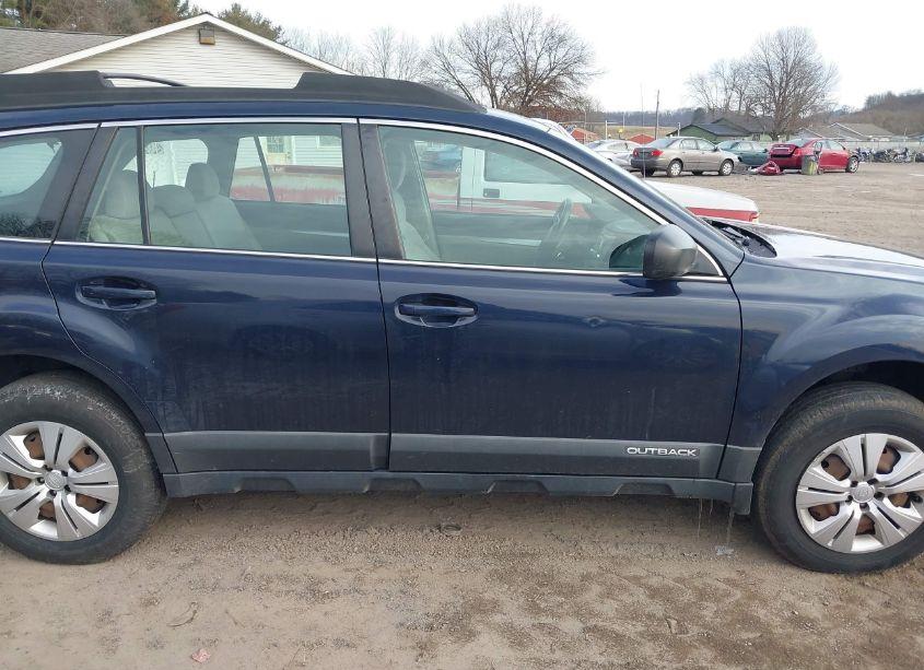 Photo 14 of 2013 Subaru Outback 2.5I (VIN 4S4BRCAC0D3261332)