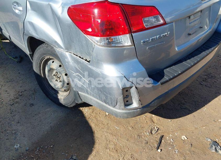 Photo 17 of 2013 Subaru Outback 2.5I (VIN 4S4BRCAC2D1222981)