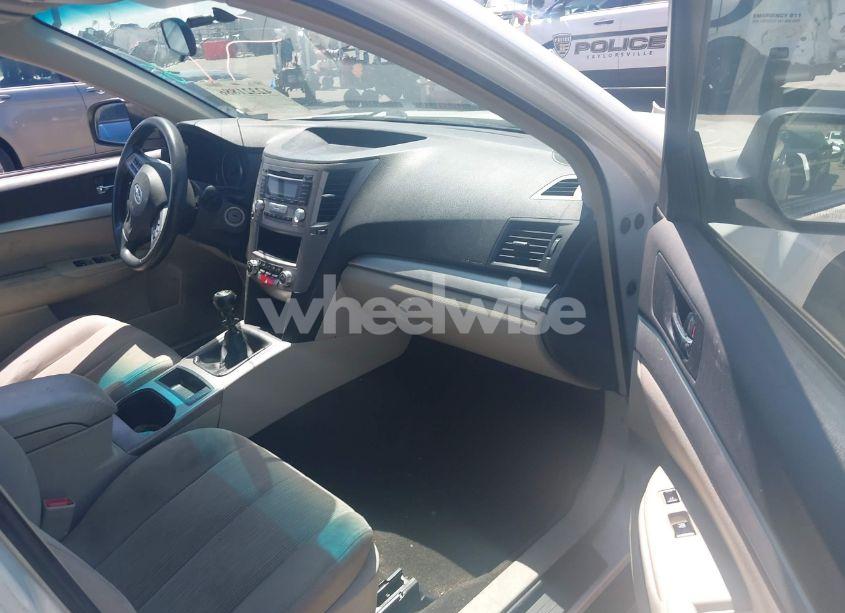 Photo 5 of 2014 Subaru Outback 2.5I (VIN 4S4BRCAC2E1243010)