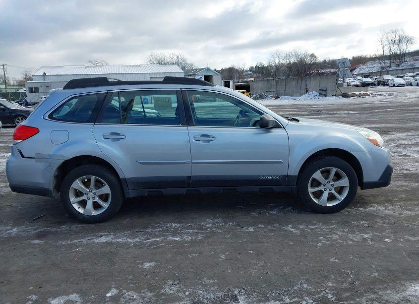 Photo 13 of 2014 Subaru Outback 2.5I (VIN 4S4BRCAC2E3292745)