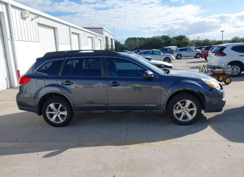 Photo 13 of 2014 Subaru Outback 2.5I (VIN 4S4BRCAC3E3284749)