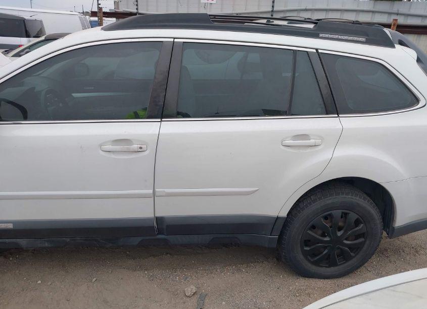 Photo 14 of 2012 Subaru Outback 2.5I (VIN 4S4BRCAC4C3237839)