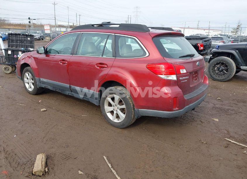 Photo 3 of 2014 Subaru Outback 2.5I (VIN 4S4BRCAC5E3242826)