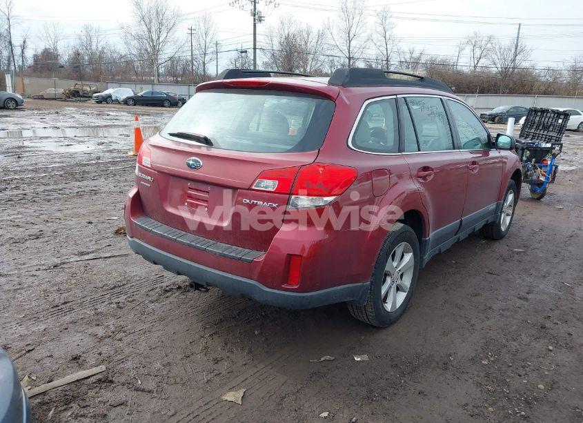 Photo 4 of 2014 Subaru Outback 2.5I (VIN 4S4BRCAC5E3242826)