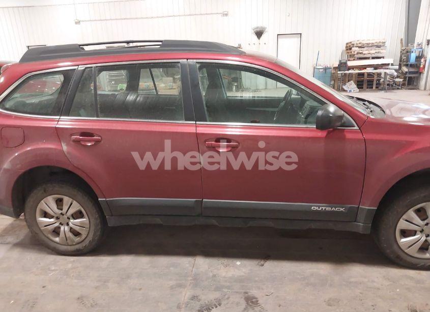 Photo 13 of 2013 Subaru Outback 2.5I (VIN 4S4BRCAC7D3312373)