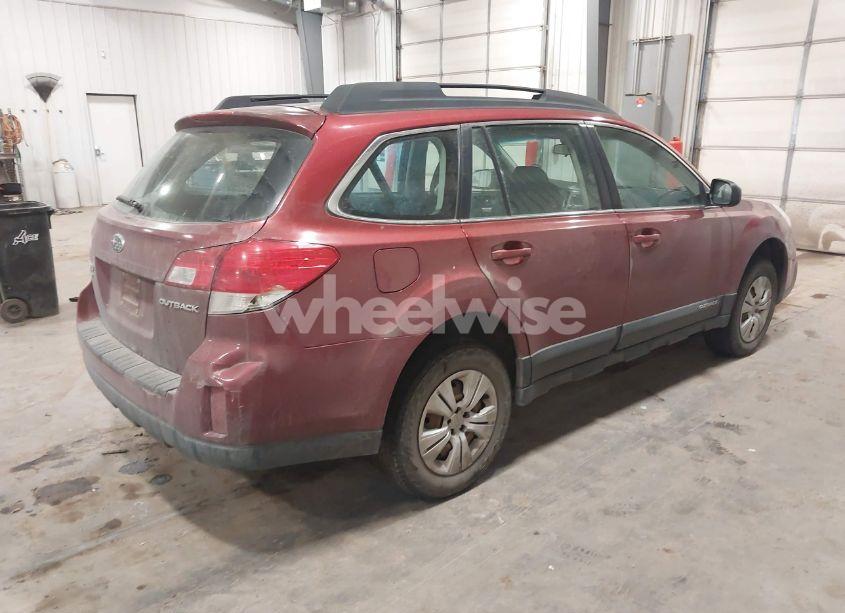 Photo 4 of 2013 Subaru Outback 2.5I (VIN 4S4BRCAC7D3312373)