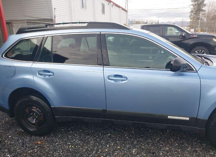 Photo 14 of 2010 Subaru Outback 2.5I (VIN 4S4BRCAC9A3328537)