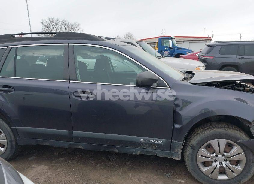 Photo 13 of 2013 Subaru Outback 2.5I (VIN 4S4BRCACXD3282592)
