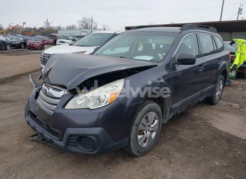 Photo 2 of 2013 Subaru Outback 2.5I (VIN 4S4BRCACXD3282592)