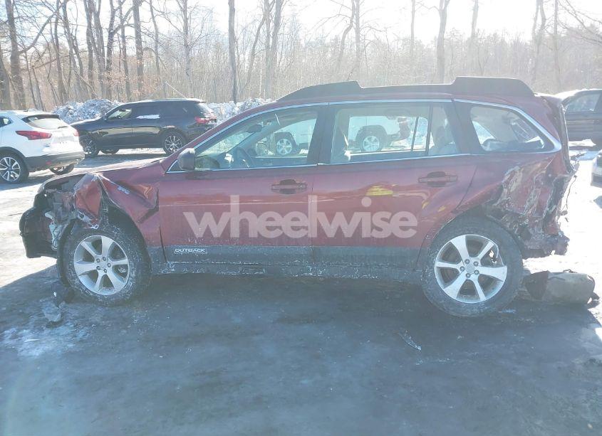 Photo 13 of 2014 Subaru Outback 2.5I (VIN 4S4BRCACXE3275143)