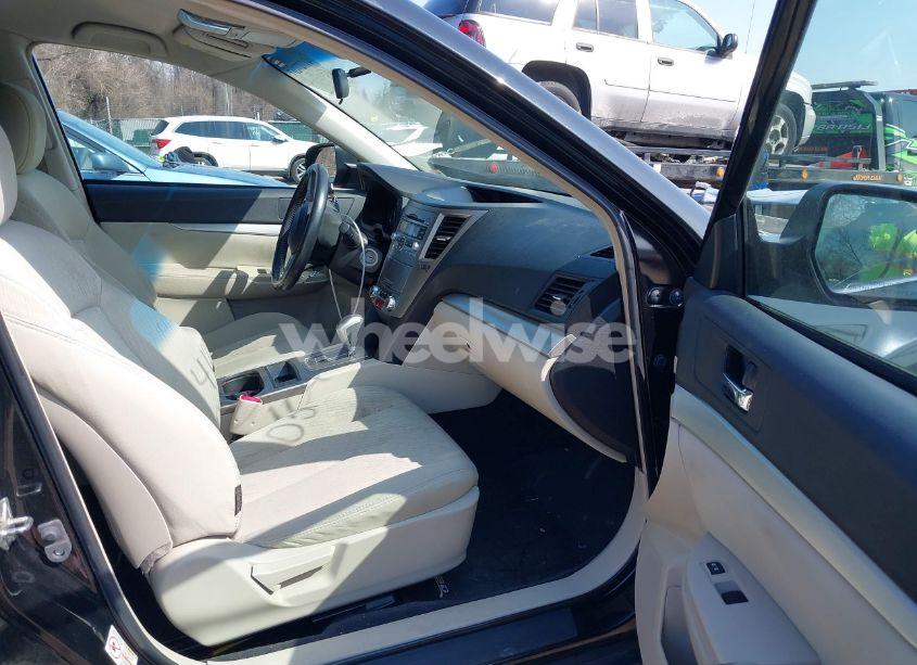 Photo 5 of 2010 Subaru Outback 2.5I PREMIUM (VIN 4S4BRCBC4A3329402)