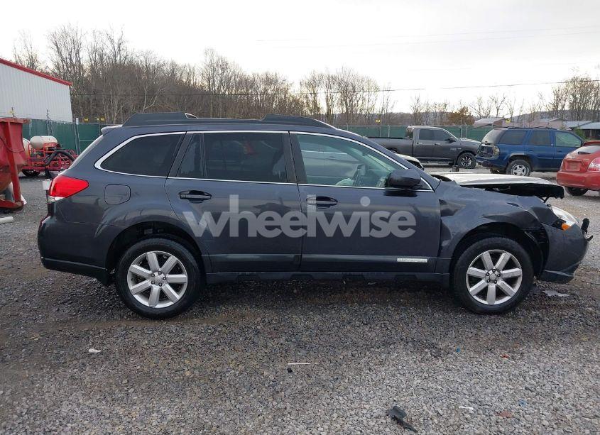 Photo 13 of 2012 Subaru Outback 2.5I PREMIUM (VIN 4S4BRCBC4C3253540)