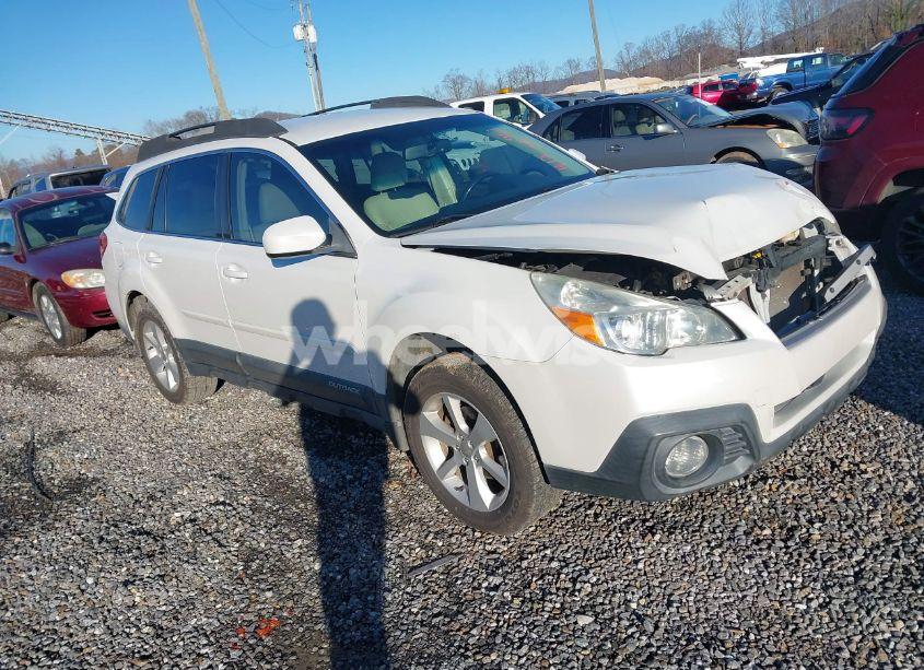 2013 Subaru Outback 2.5I PREMIUM (VIN 4S4BRCBC5D3298360) main photo