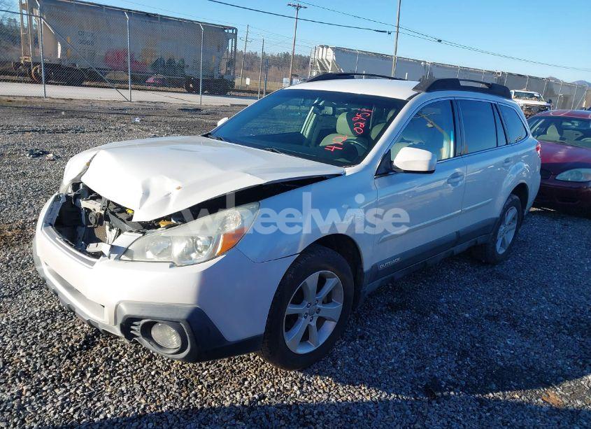 Photo 2 of 2013 Subaru Outback 2.5I PREMIUM (VIN 4S4BRCBC5D3298360)