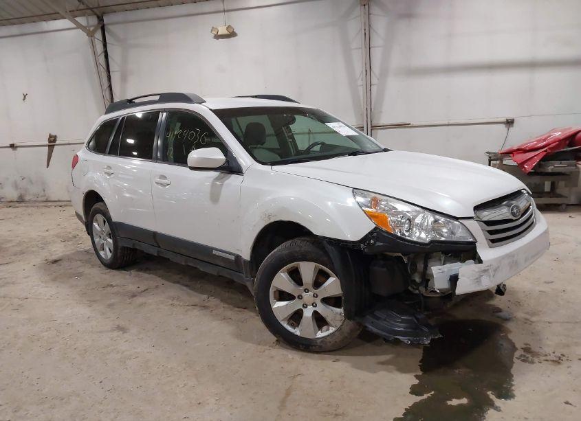 2012 Subaru Outback 2.5I PREMIUM (VIN 4S4BRCBC9C3300934) main photo
