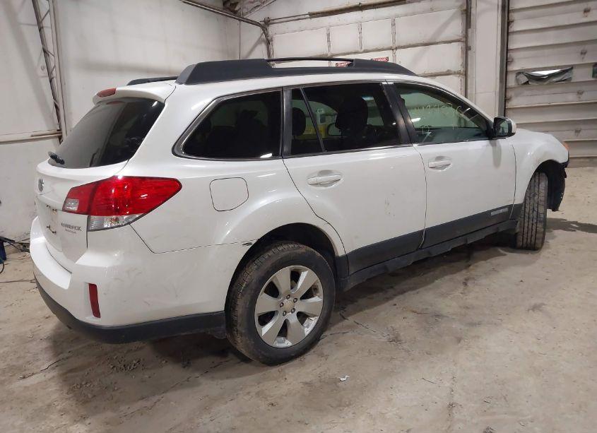 Photo 4 of 2012 Subaru Outback 2.5I PREMIUM (VIN 4S4BRCBC9C3300934)