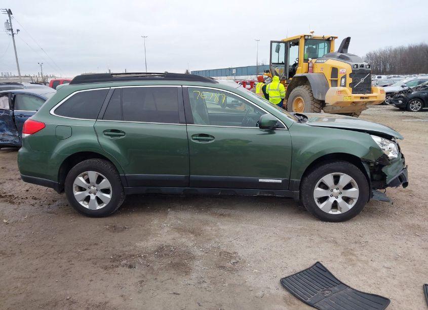 Photo 13 of 2011 Subaru Outback 2.5I PREMIUM (VIN 4S4BRCCC0B3429903)