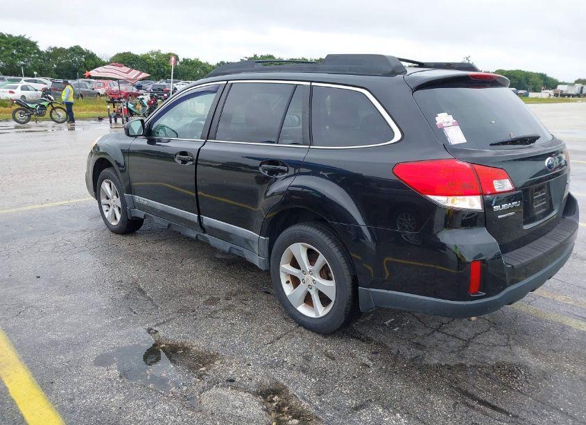 Photo 3 of 2013 Subaru Outback 2.5I PREMIUM (VIN 4S4BRCCC0D3279763)