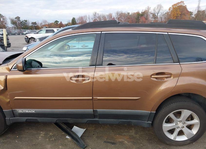 Photo 15 of 2013 Subaru Outback 2.5I PREMIUM (VIN 4S4BRCCC0D3299737)