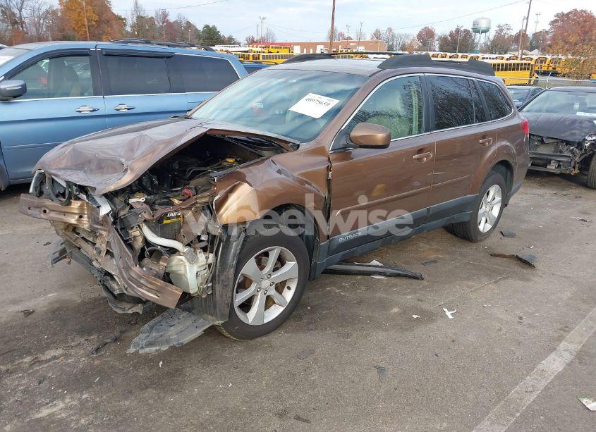 Photo 2 of 2013 Subaru Outback 2.5I PREMIUM (VIN 4S4BRCCC0D3299737)