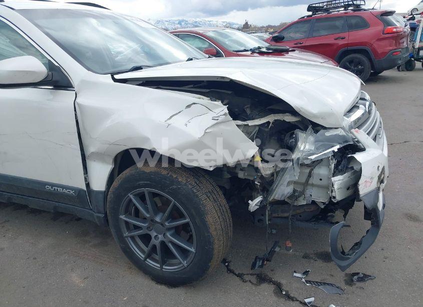 Photo 6 of 2013 Subaru Outback 2.5I PREMIUM (VIN 4S4BRCCC0D3307139)