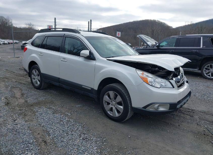 2012 Subaru Outback 2.5I PREMIUM (VIN 4S4BRCCC1C3265661) main photo