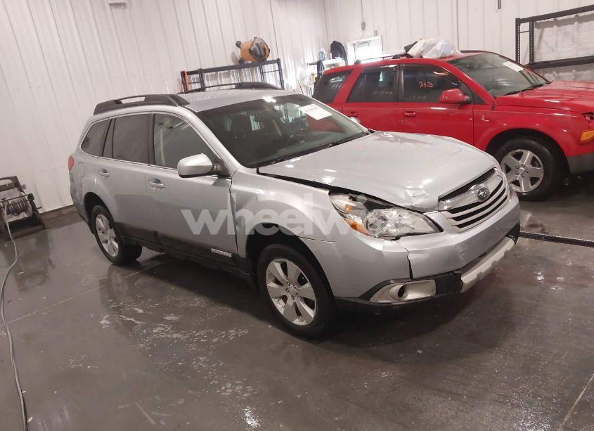 2012 Subaru Outback 2.5I PREMIUM (VIN 4S4BRCCC1C3273341) main photo