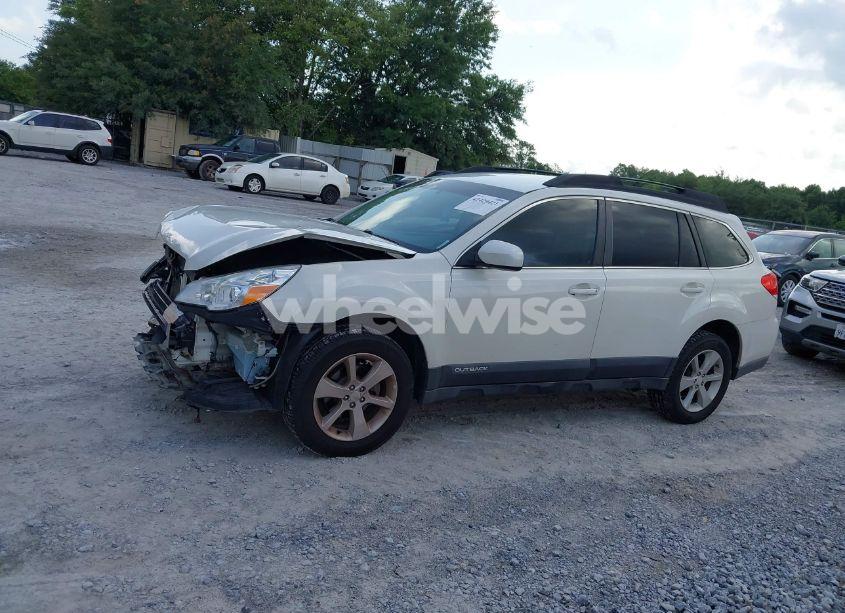 Photo 15 of 2014 Subaru Outback 2.5I PREMIUM (VIN 4S4BRCCC1E3206094)