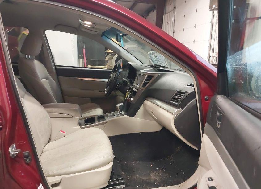 Photo 5 of 2011 Subaru Outback 2.5I PREMIUM (VIN 4S4BRCCC2B3318639)