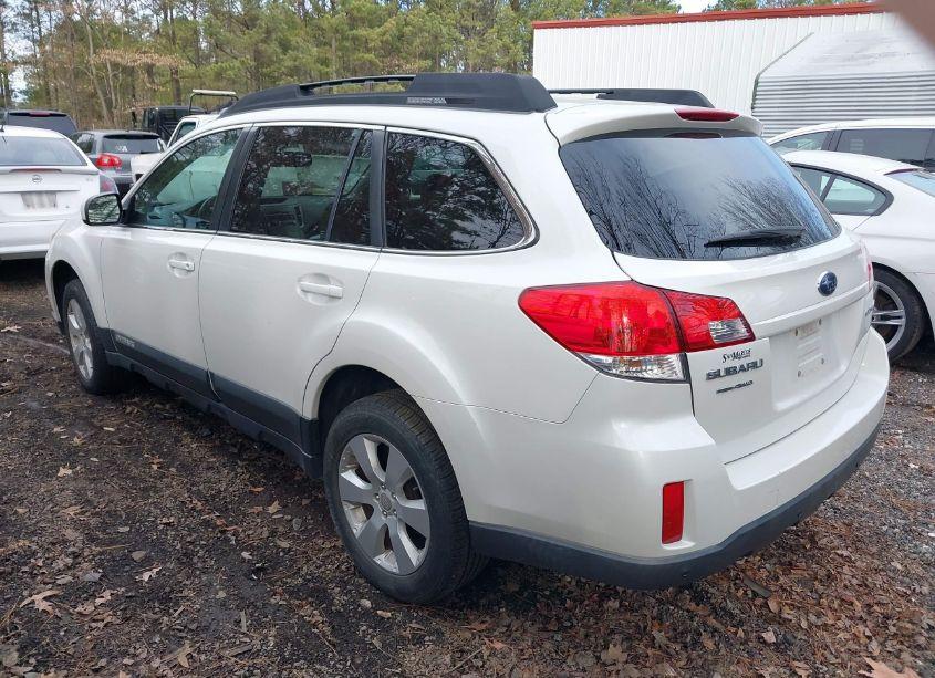Photo 3 of 2011 Subaru Outback 2.5I PREMIUM (VIN 4S4BRCCC2B3441793)