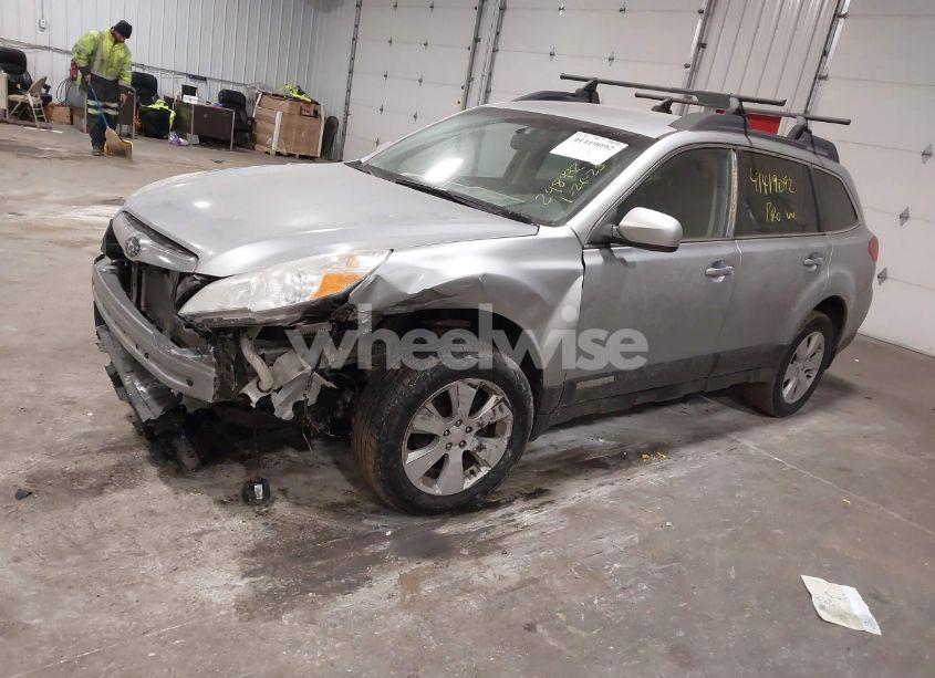 Photo 2 of 2012 Subaru Outback 2.5I PREMIUM (VIN 4S4BRCCC2C3218414)