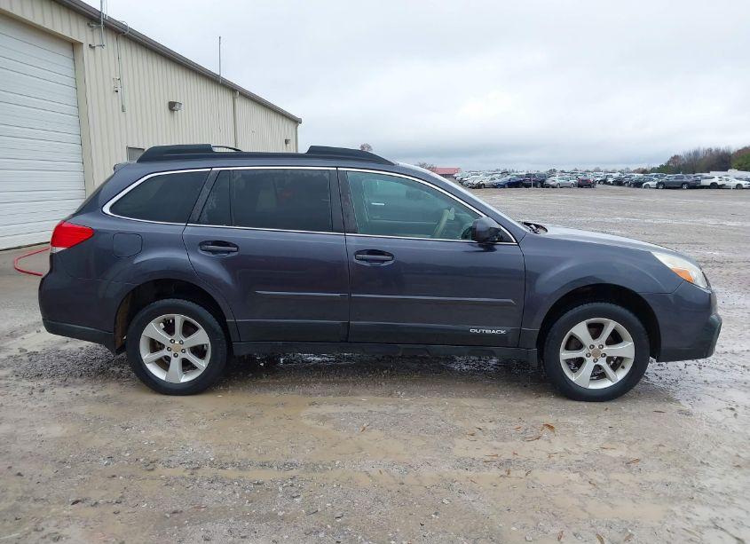 Photo 13 of 2013 Subaru Outback 2.5I PREMIUM (VIN 4S4BRCCC2D3282874)