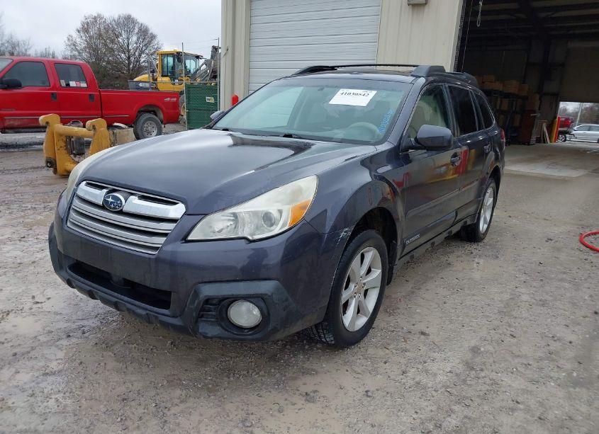 Photo 6 of 2013 Subaru Outback 2.5I PREMIUM (VIN 4S4BRCCC2D3282874)