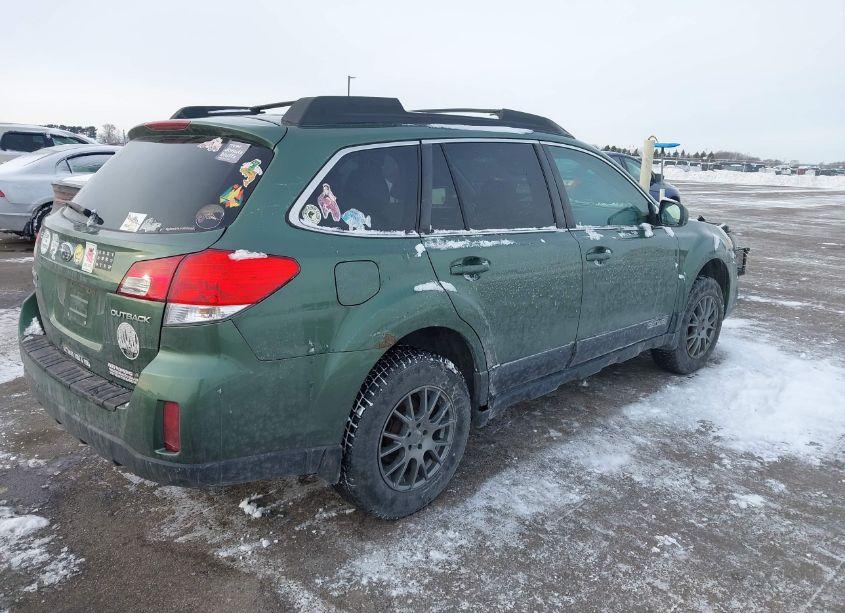 Photo 4 of 2013 Subaru Outback 2.5I PREMIUM (VIN 4S4BRCCC2D3293759)