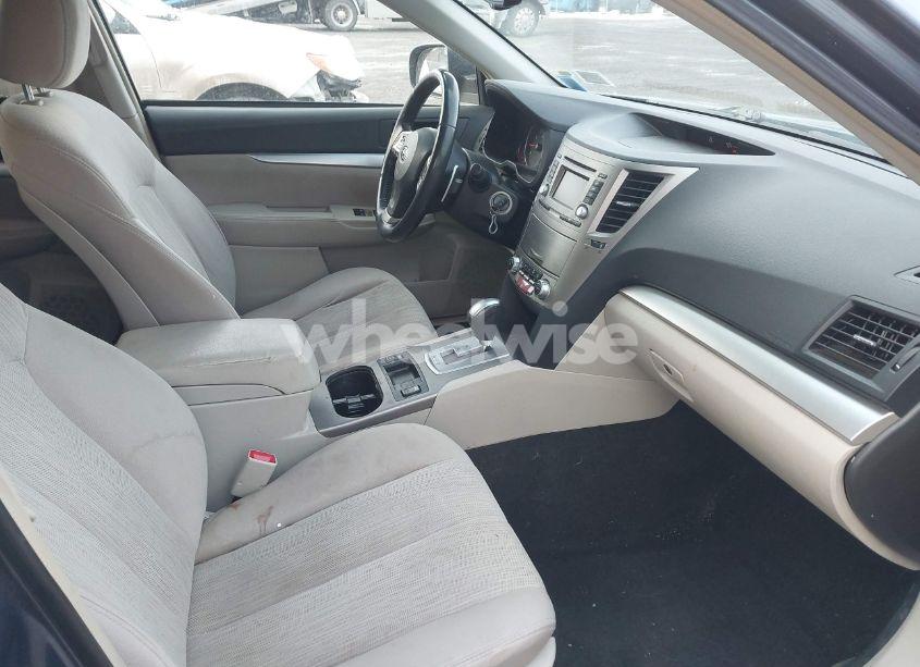 Photo 5 of 2014 Subaru Outback 2.5I PREMIUM (VIN 4S4BRCCC2E3232767)